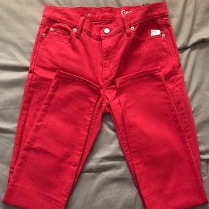 GAP mid-rise skinny jeans. NWT